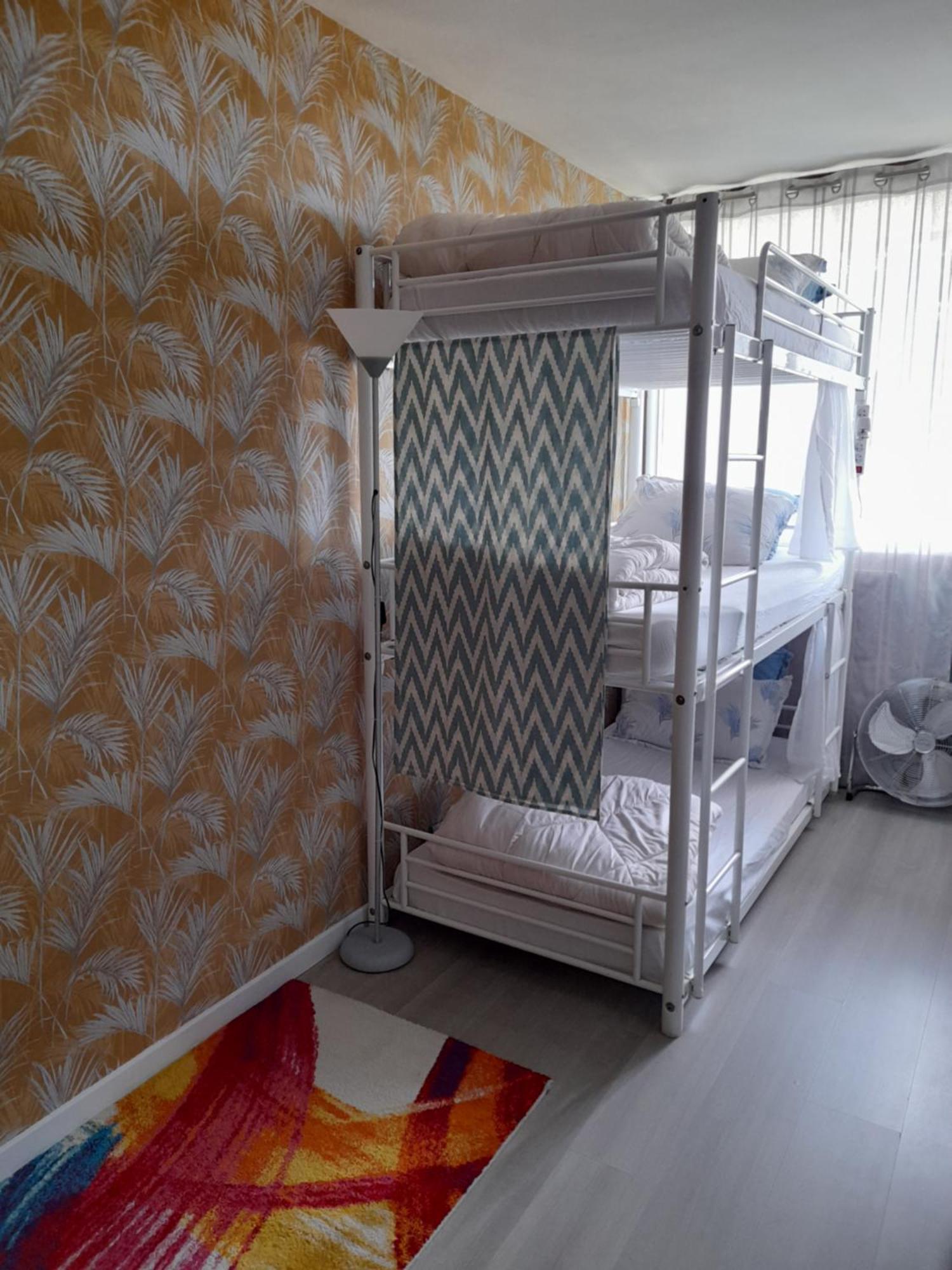 Just For Sleep-Daily Stay 20H To 10H Apres Votre Arrivee Dans Le Batiment D'Entree, Contact I'Hote Via Le Message Ici De Reservation Pour L'Enregistrement I'Entree Dans La Propriete Sans I'Approbation Est Interdite-Resevation D'Un Tiers Est Inaccepta Bobigny Buitenkant foto