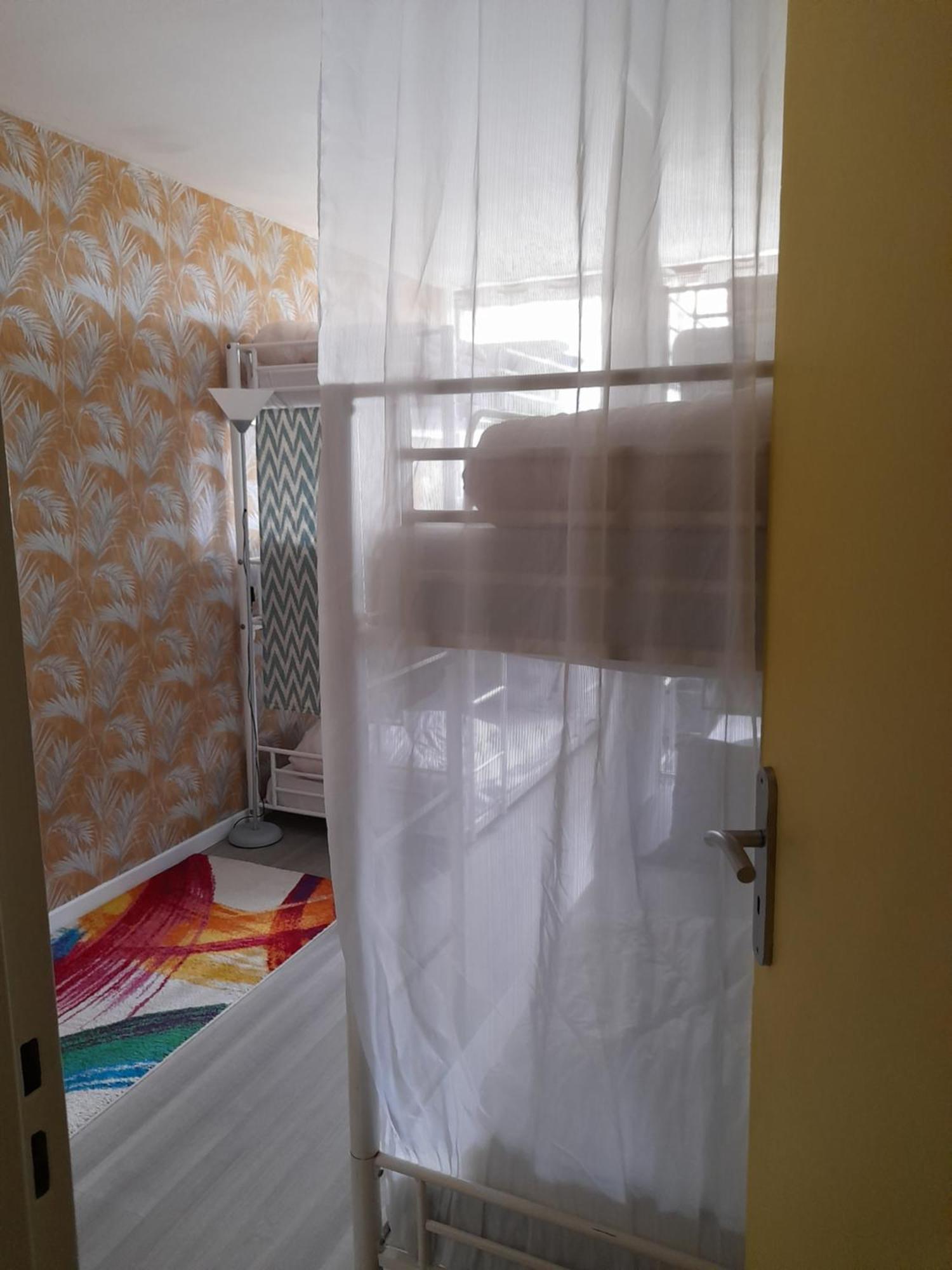 Just For Sleep-Daily Stay 20H To 10H Apres Votre Arrivee Dans Le Batiment D'Entree, Contact I'Hote Via Le Message Ici De Reservation Pour L'Enregistrement I'Entree Dans La Propriete Sans I'Approbation Est Interdite-Resevation D'Un Tiers Est Inaccepta Bobigny Buitenkant foto